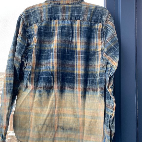 Acid Washed Plaid Denim Top - Picture 5 of 6